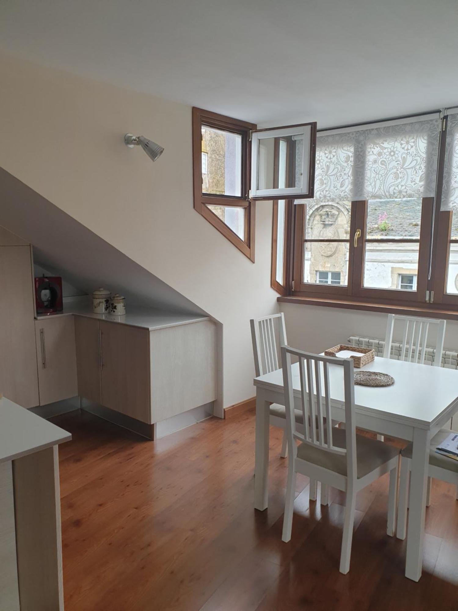 Atico Cine Colon Apartment Ribadeo Cameră foto